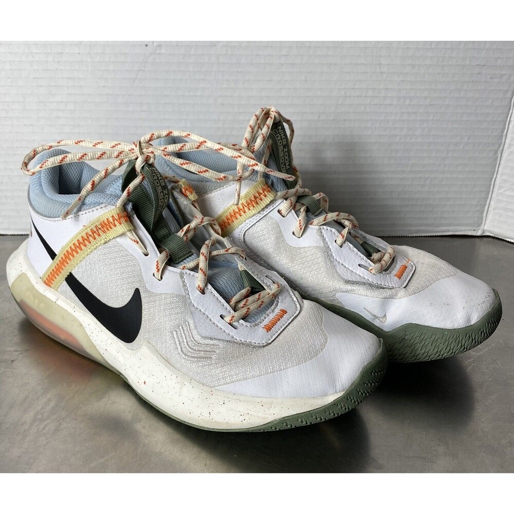 Nike Air Zoom Crossover GS White Basketball Shoes Youth 7Y Fits Women 8.5 Sneake